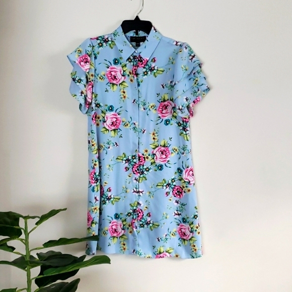 Laundry By Shelli Segal Dresses & Skirts - Laundry Shelli Segal floral tee shirt dress flutter sleeves stretch Size Small